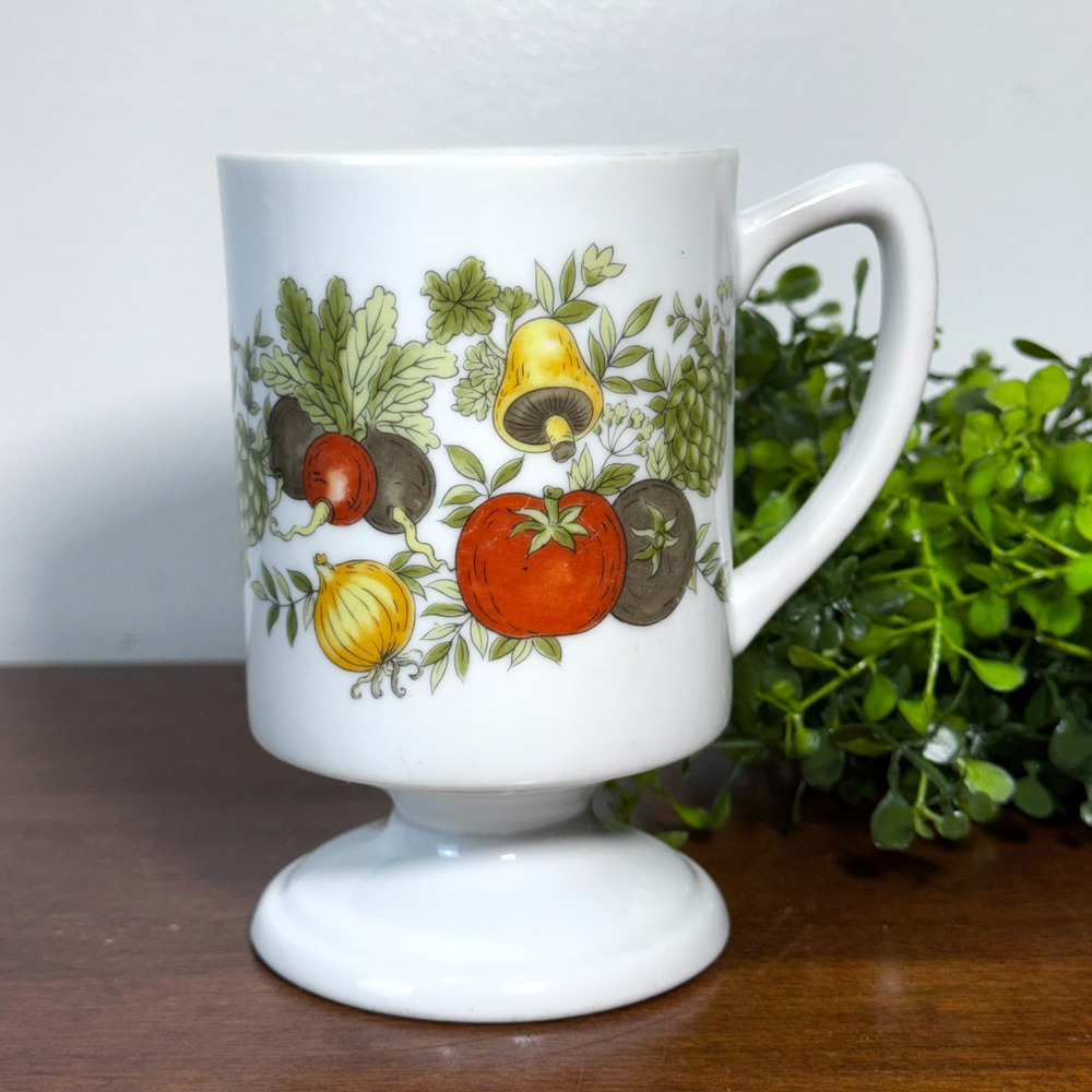 Vintage Corning Ware Spice of Life Milk Glass Coffee Mug Footed Pedestal Japan
